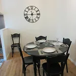 Dom wakacyjny Maison De La Carrerie, De Charme A Pres De Rodez Calmont (Aveyron)