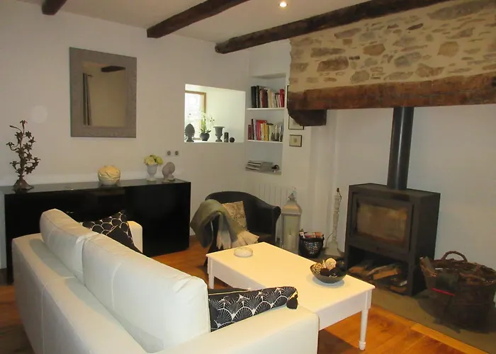 Maison De La Carrerie, De Charme A 12450 Vakantiehuis *